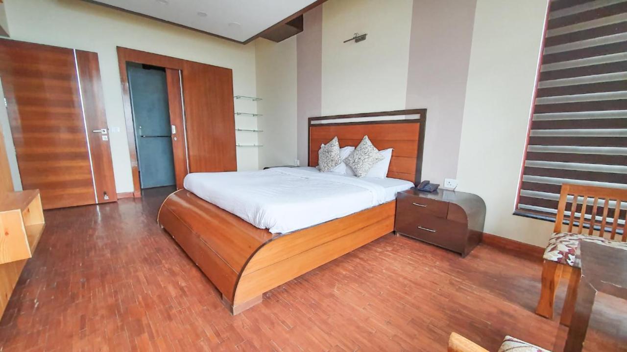 Wildleaf Kasauli Valley Homz Bed & Breakfast Dış mekan fotoğraf
